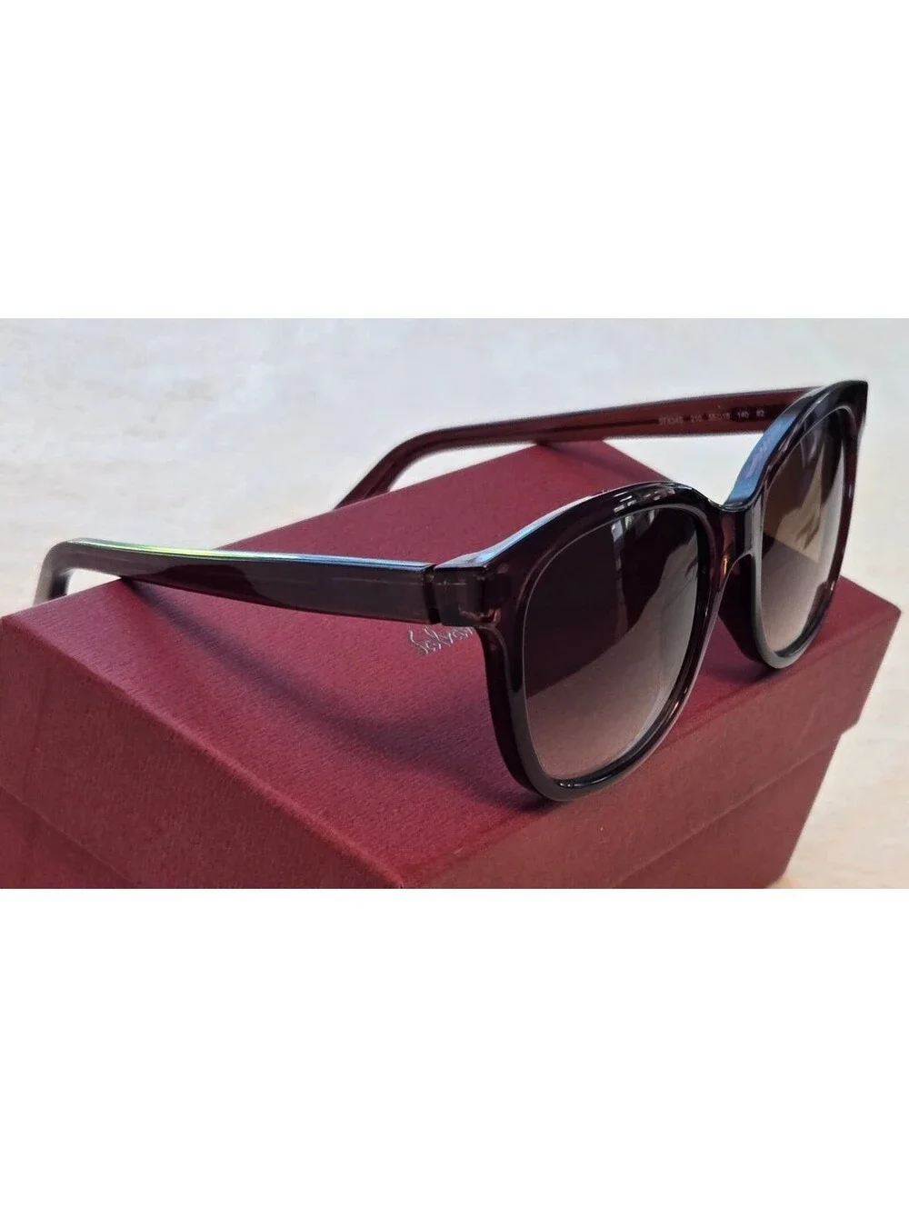 New FERRAGAMO Sunglasses SF834S 210, Crystal Brown, Authentic Italy